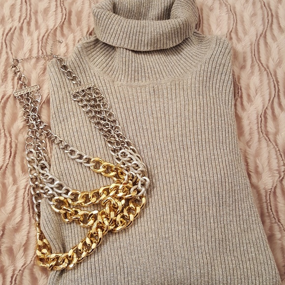 Gray & Silver Sweater - Picture 6 of 6